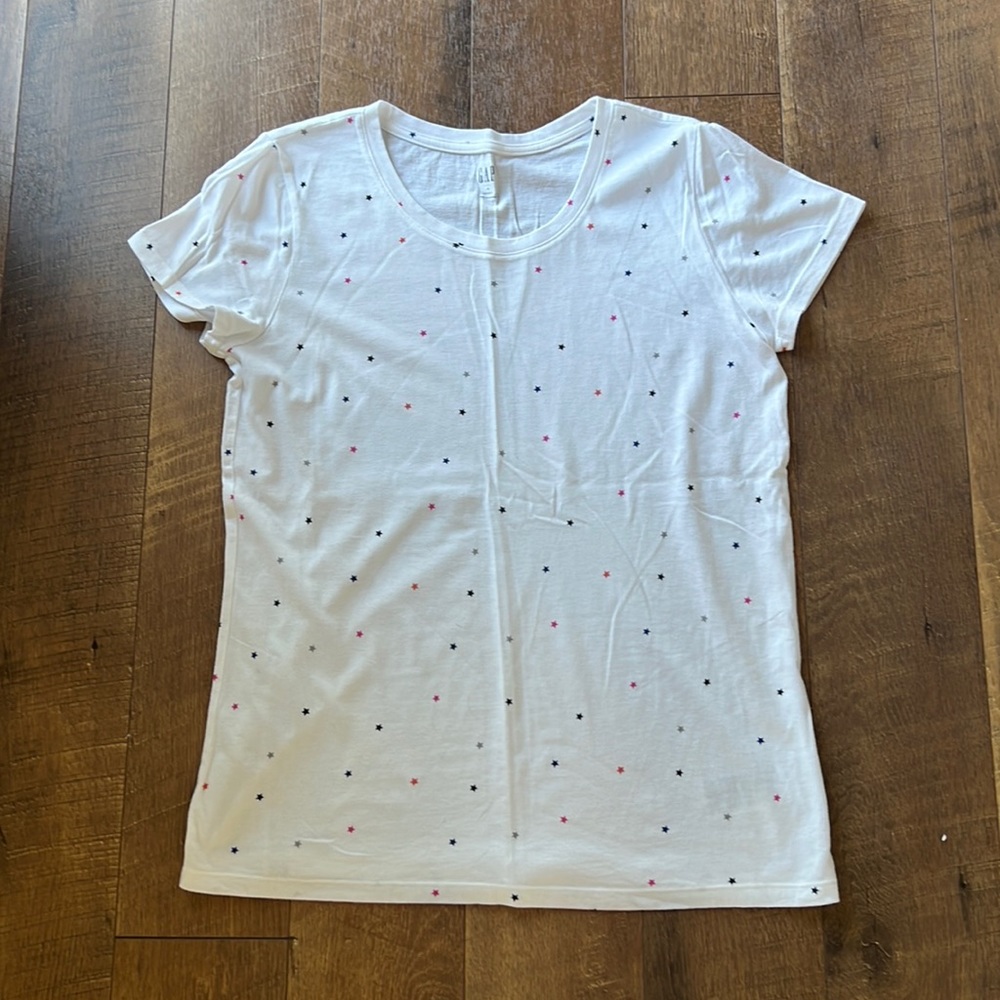GAP Women’s Colorful Stars Short Sleeve Favorite T-Shirt